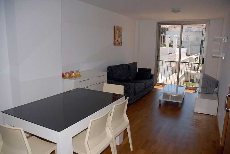 Apartamentos Es Cavall Cala'N Forcat  Экстерьер фото